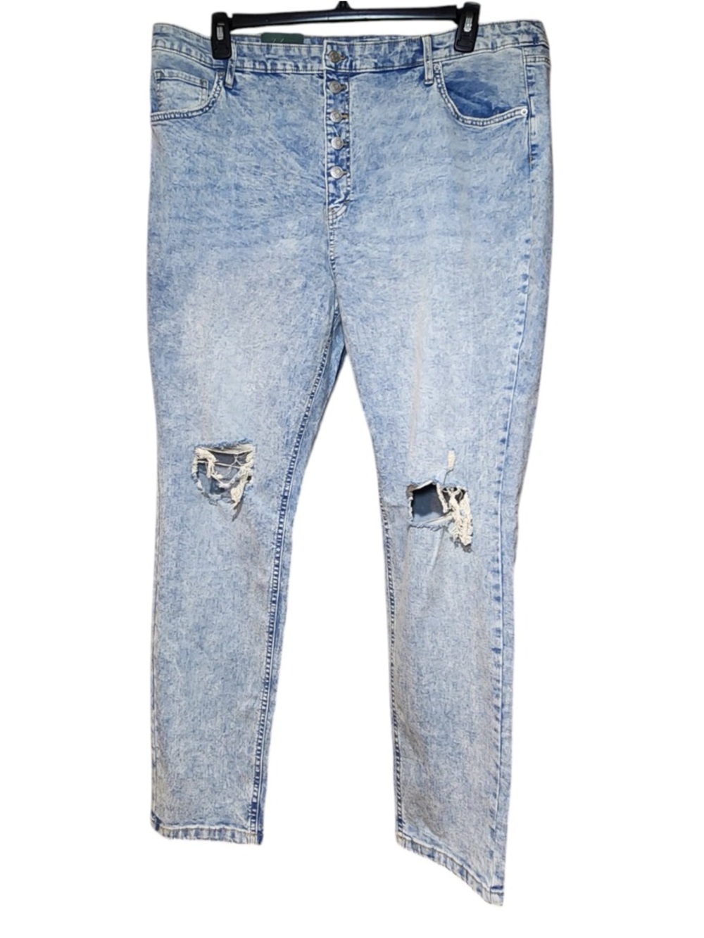 NWT wild fable Women’s Juniors Light Blue High-Rise Distressed‎ Jeans